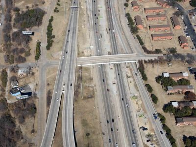 I-35W just north of I-30 looking northbound