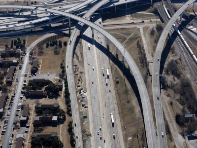 I-35W just north of I-30 looking southbound