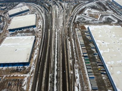 I-35W just north of I-35W/I-820 looking south
