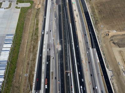I-35W just north of I-820 looking northbound