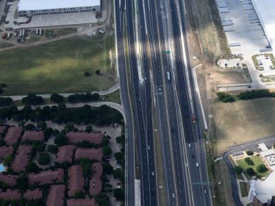 I-35W just north of I-820 looking southbound