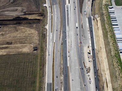 I-35W just north of I-820 looking southbound