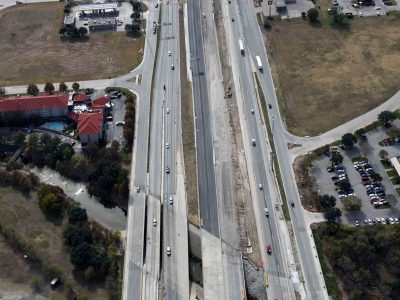 I-35W just north of Meacham Blvd. looking southbound