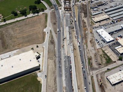 I-35W just north of SH 121 looking southbound