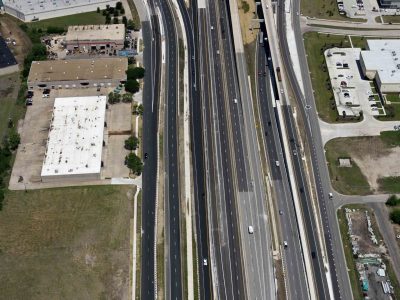 I-35W just south of I-820 looking northbound