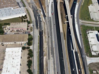 I-35W just south of I-820 looking northbound