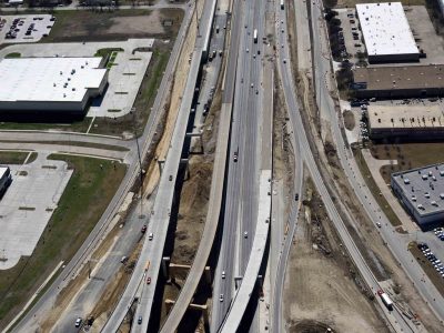 I-35W just south of I-820 looking south