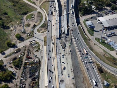 I-35W just south of SH 121 looking southbound