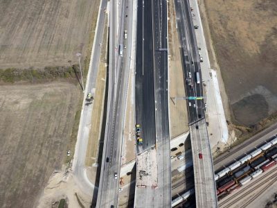 I-35W north of E Long Ave. looking northbound
