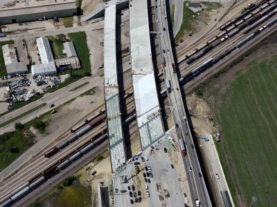 I-35W north of E Long Ave. looking southbound