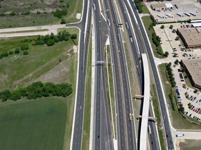 I-35W south of Meacham Blvd. looking northbound