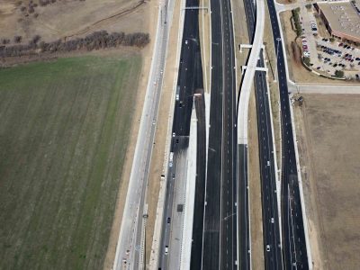 I-35W south of Meacham Blvd. looking northbound