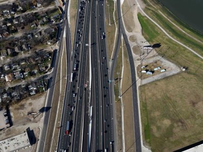 I-35W south of the Trinity River looking northbound