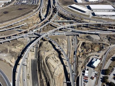 I-35W/I-820 interchange looking eastbound