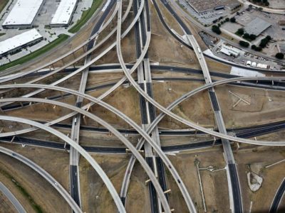 I-35W/I-820 interchange looking southbound