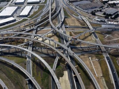I-35W/I-820 interchange looking southbound