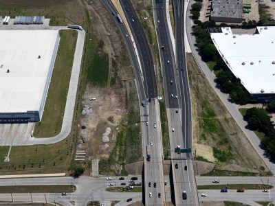 I-820 at Mark IV Pkwy. looking eastbound