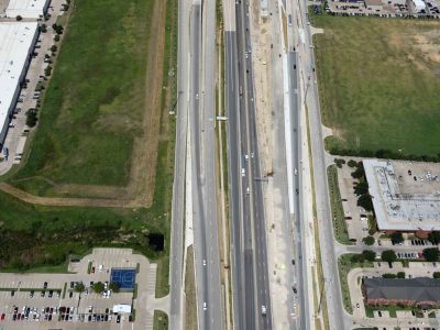I-820 just east of I-35W looking westbound