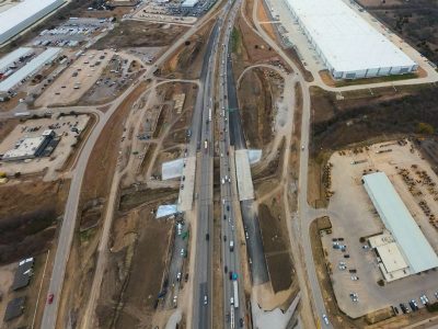 I-820 just west of Mark IV Pkwy. looking west