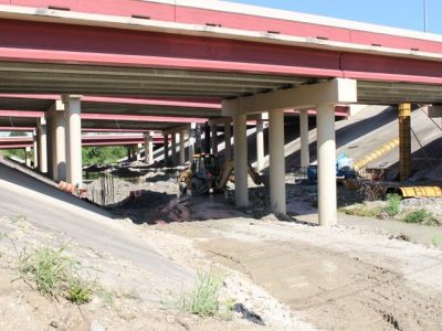 June 2013: Bridge substructure work at Big Fossil Creek