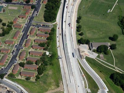 US 287 (Spur 280) at the Cypress St. bridge looking eastbound