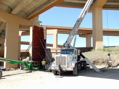 Work at the I-35W/I-820 interchange
