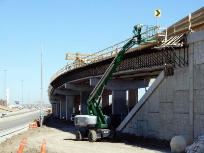 Work at the I-35W/I-820 interchange