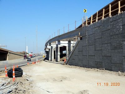 Work at the I-35W/I-820 interchange