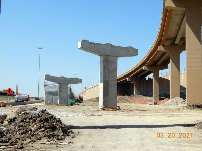 Work at the I-35W/I-820 interchange