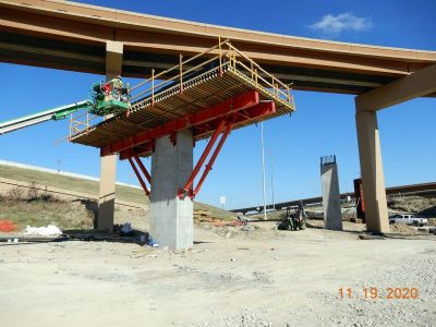 Work at the I-35W/I-820 interchange