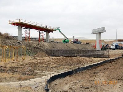 Work at the I-35W/I-820 interchange