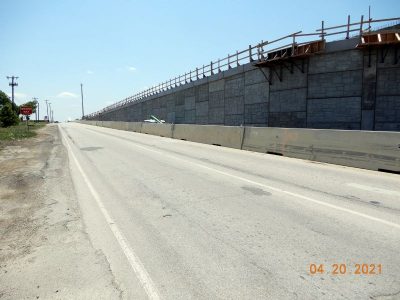 Work on I-35W between Golden Triangle Blvd. and Keller Hicks Rd.
