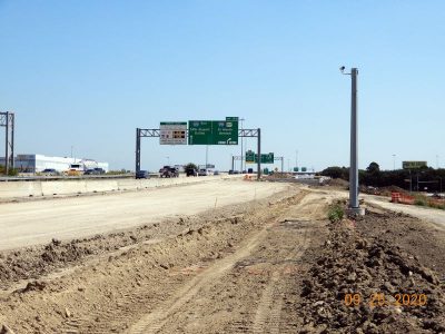 Work on I-820 at Mark IV Pkwy.