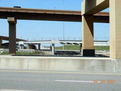 Work on the I-35W/I-820 interchange