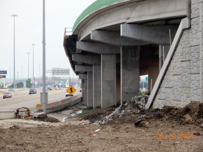 Work at the I-35W/I-820 interchange
