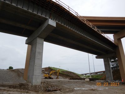 Work at the I-35W/I-820 interchange