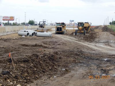 Work on northbound I-35W between Heritage Trace Pkwy. and Golden Triangle Blvd.