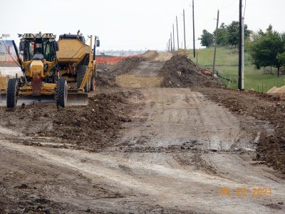 Work on northbound I-35W between Heritage Trace Pkwy. and Golden Triangle Blvd.