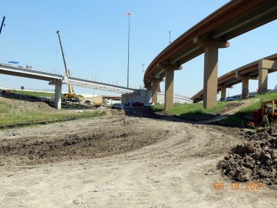 Work at the I-35W/I-820 interchange