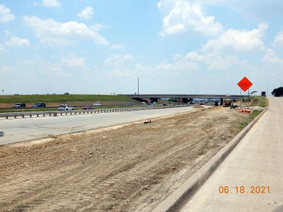 Work on southbound I-35W between Eagle Pkwy. and Alliance Blvd.
