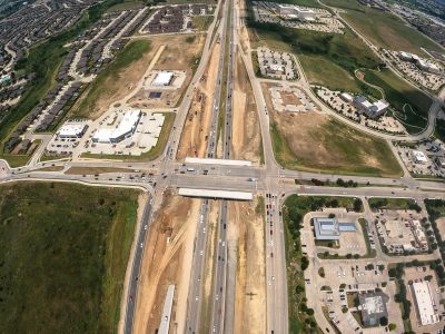 I-35W at Heritage Trace Pkwy. looking north