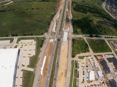 I-35W at Keller Hicks Rd. looking north