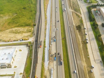 I-35W just south of Heritage Trace Pkwy. looking north