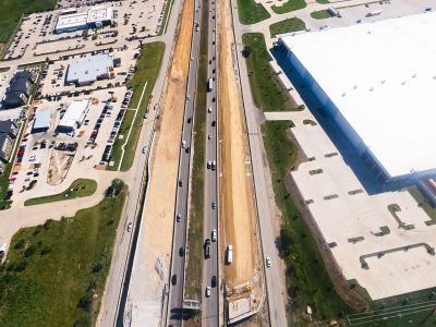 I-35W just south of Keller Hicks Rd. looking south