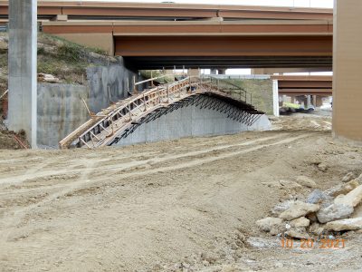 Work at the I-35W/I-820 interchange