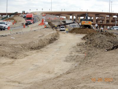 Work at the I-35W/I-820 interchange