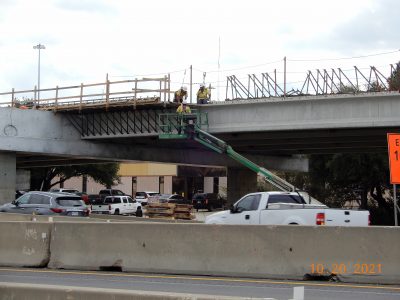 Work at the I-35W/I-820 interchange