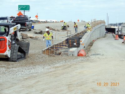Work on I-35W near Westport Pkwy. 