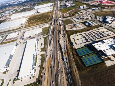 I-35W at Golden Triangle Blvd. looking north