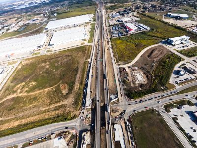 I-35W at Golden Triangle Blvd. looking north